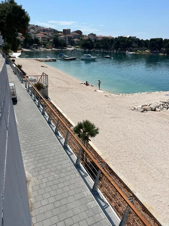 Apartments Villa Luxor Trogir